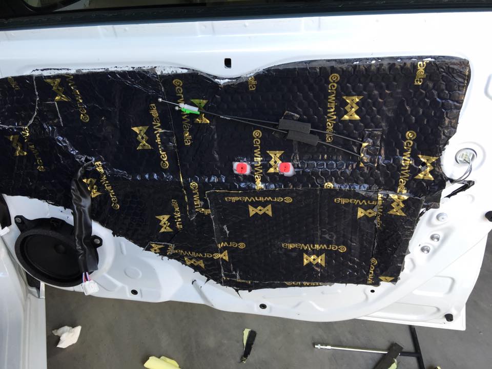 Nâng cấp cách âm chống ồn cho xe SAAB TUSBO 6 AERO